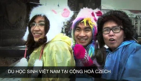 X&uacute;c động clip ch&uacute;c Tết của du học sinh Việt tr&ecirc;n to&agrave;n thế giới 5