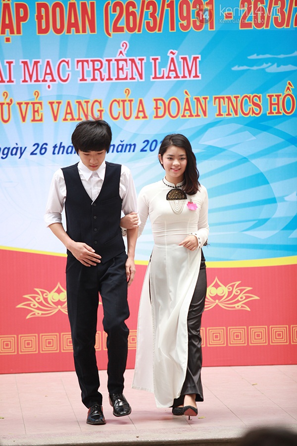 Lộ diện nữ sinh xinh xắn v&agrave; t&agrave;i năng nhất THPT Phan Đ&igrave;nh Ph&ugrave;ng 3