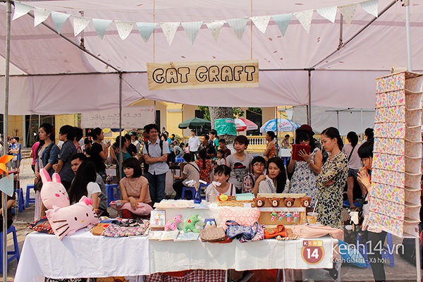 Teen Hà thành thích thú với hội chợ Handmade lớn nhất năm 4