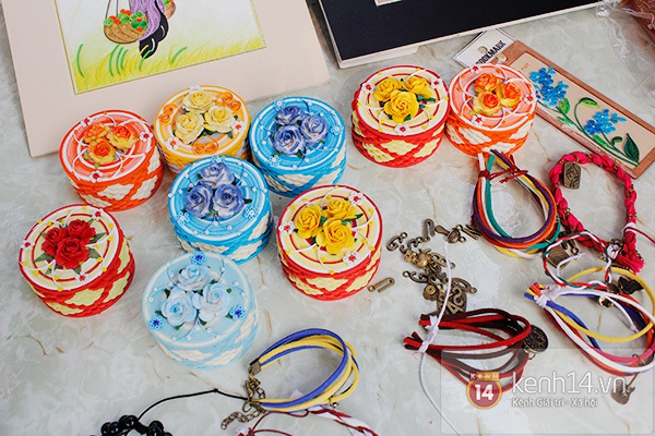 Teen Hà thành thích thú với hội chợ Handmade lớn nhất năm 24