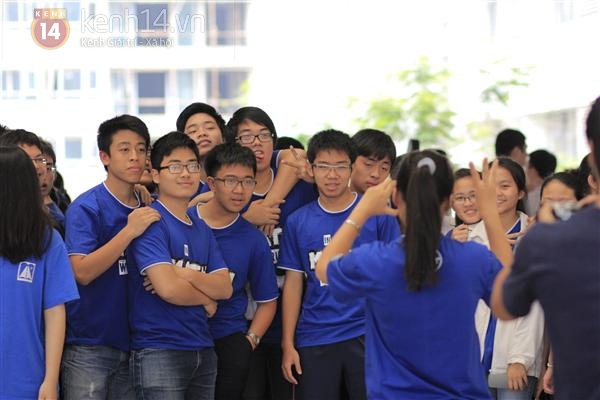 Amser cực dễ thương v&agrave; nhắng nh&iacute;t trong ng&agrave;y hội Thầy tr&ograve; 4