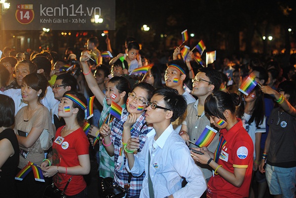  Tưng bừng sự kiện Thức Tỉnh Đón Cầu Vồng của cộng đồng LGBT 2