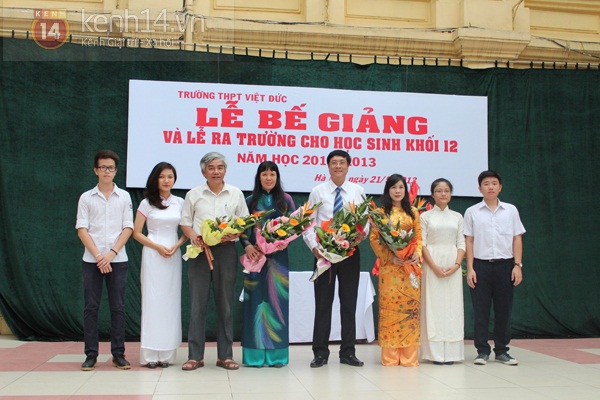 Teen Việt Đức nghẹn ngào phút chia tay  4