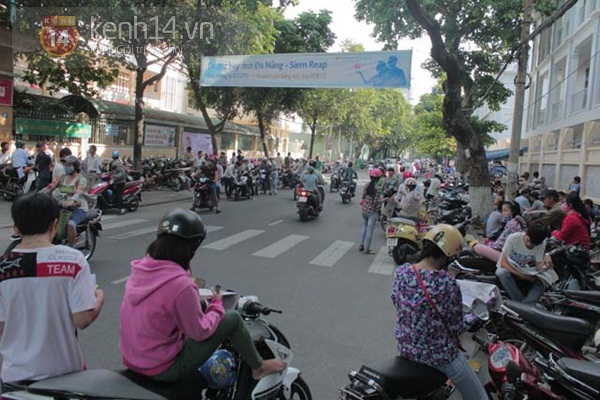 Sáng nay, hơn 800 ngàn thí sinh làm thủ tục thi Đại Học đợt 1 56