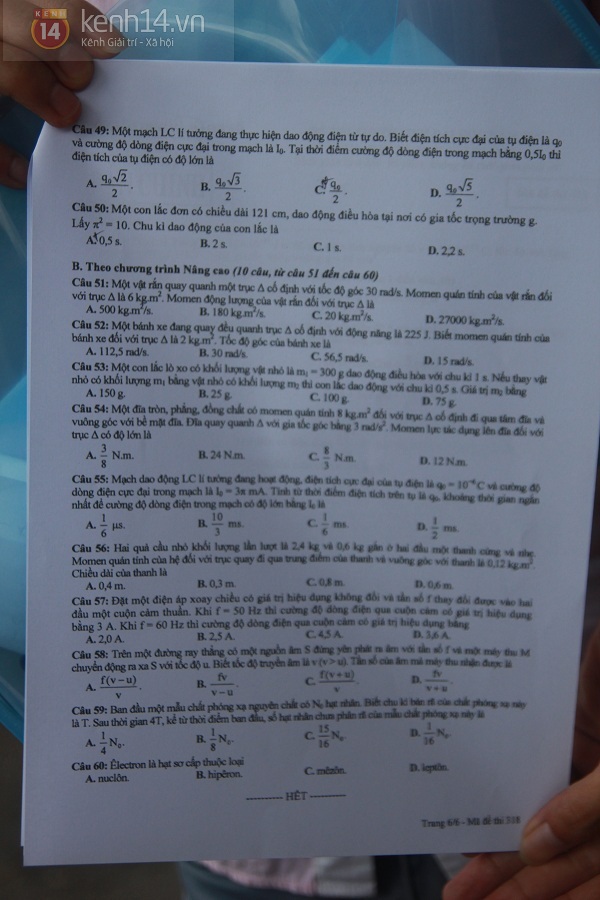 Đề Lý dài và khó, thí sinh kết thúc ngày thi đầu tiên 6