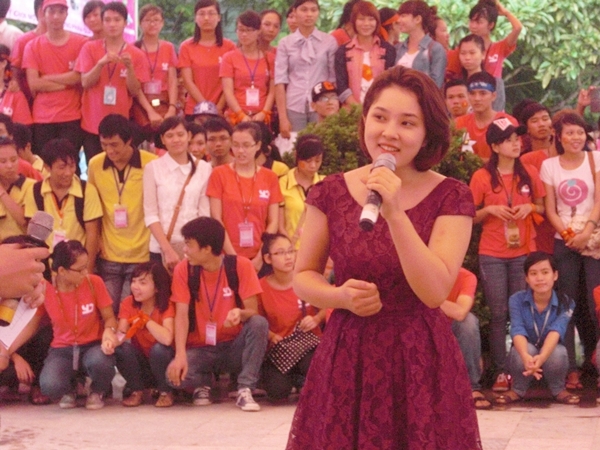 Hơn 5.000 bạn trẻ Hà Nội sôi động với Youth Day 2013 21