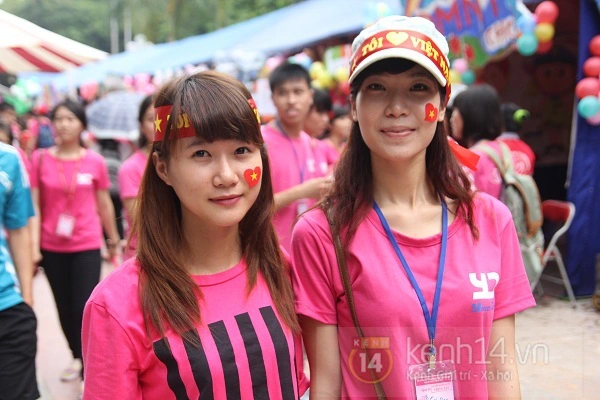 Hơn 5.000 bạn trẻ Hà Nội sôi động với Youth Day 2013 2