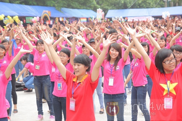 Hơn 5.000 bạn trẻ Hà Nội sôi động với Youth Day 2013 14