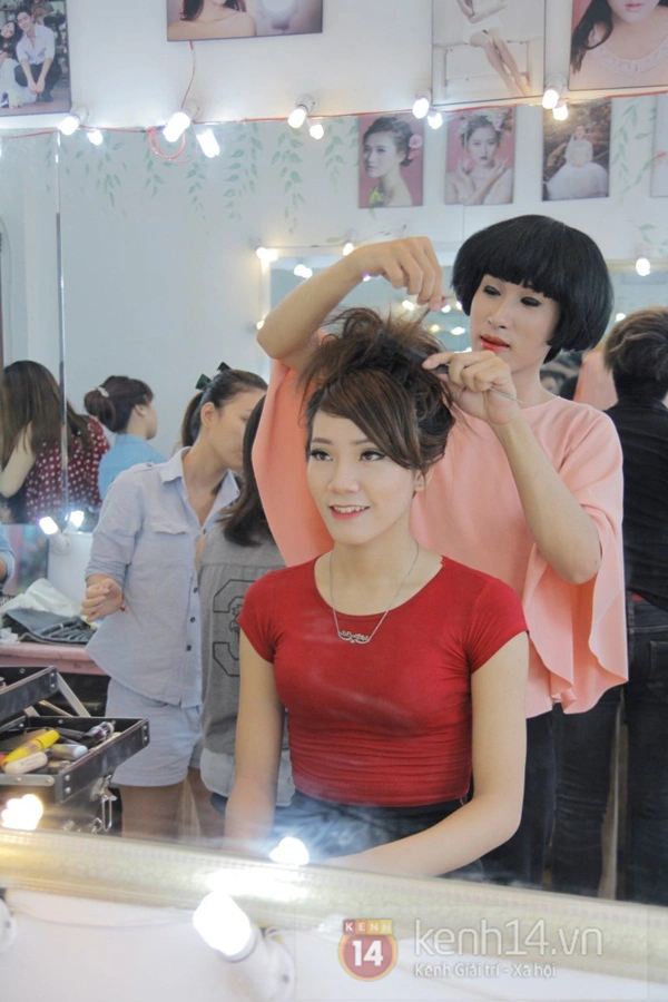 Hậu trường makeup, hóa trang của nhóm mẫu chuyển giới duy nhất tại Hà Nội 4
