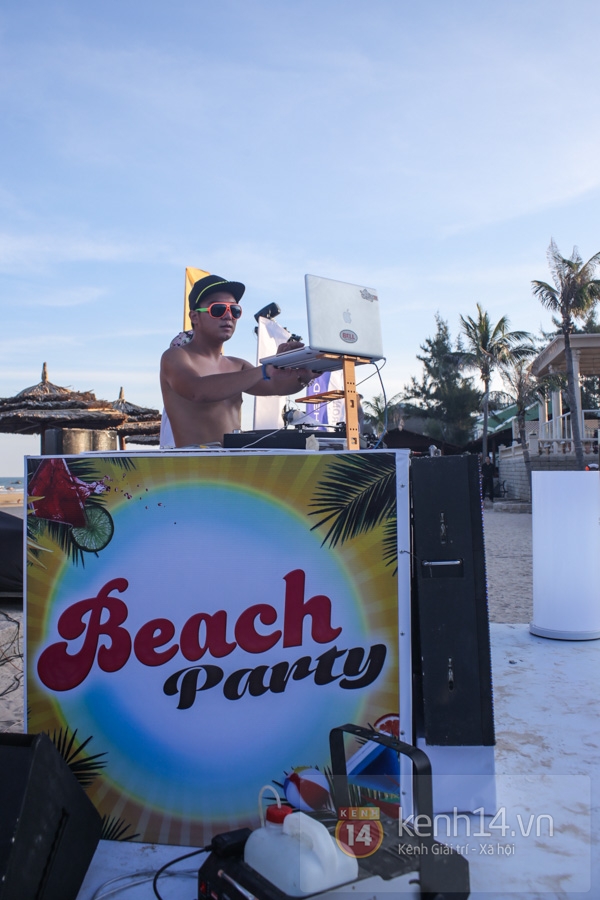 Hàng ngàn teen miền Nam bùng nổ trong Beach party mùa hè 1