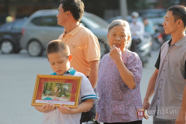 Những hình ảnh lay động trái tim trong 3 ngày viếng Đại tướng Võ Nguyên Giáp 16