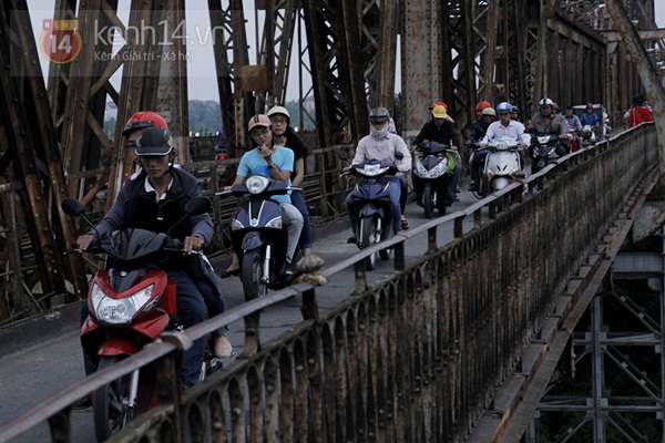 4h sáng nay, Hà Nội nằm trong vùng hoạt động mạnh nhất của bão Haiyan 10