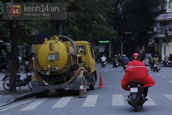 4h sáng nay, Hà Nội nằm trong vùng hoạt động mạnh nhất của bão Haiyan 27