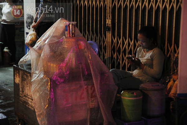 4h sáng nay, Hà Nội nằm trong vùng hoạt động mạnh nhất của bão Haiyan 33