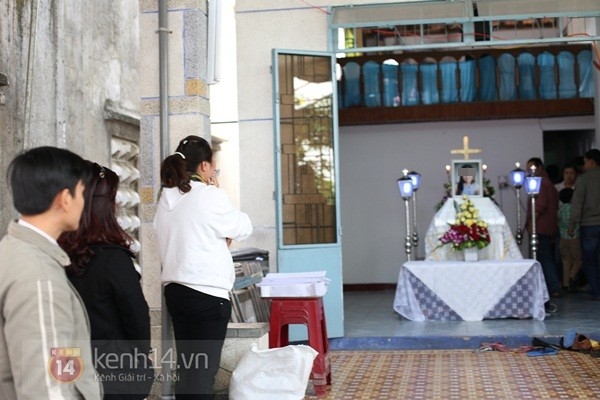 Tang thương bao trùm tại nhà cô gái bị chém và thiêu sống ở Đà Nẵng 4