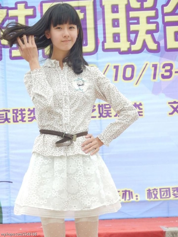 Ngắm vẻ đẹp tinh khiết của hoa kh&ocirc;i giảng đường Trung Quốc 4