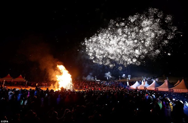 Đại tiệc pháo hoa mừng năm mới trên khắp thế giới  16