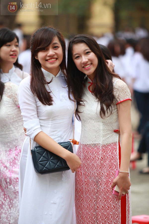 Chùm ảnh: Nữ sinh Hà Nội xinh xắn ngày bế giảng 15