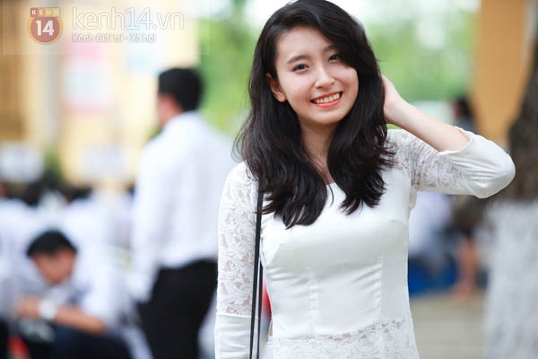 Chùm ảnh: Nữ sinh Hà Nội xinh xắn ngày bế giảng 22