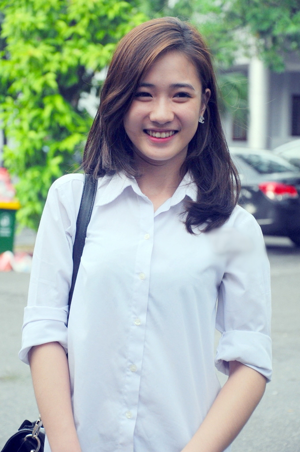 Ngắm hot girl Việt mặc đồng phục giản dị nhưng vẫn cực xinh 11