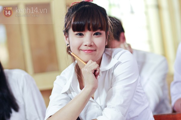 Ngắm hot girl Việt mặc đồng phục giản dị nhưng vẫn cực xinh 17 Ngắm hot girl Việt mặc đồng phục giản dị nhưng vẫn cực xinh 17