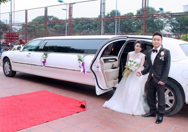 Chàng trai "anh không đòi quà phiên bản 2": Bố vợ còn hẹn tôi ra đánh nhau 3 Chàng trai "anh không đòi quà phiên bản 2": Bố vợ còn hẹn tôi ra đánh nhau 3