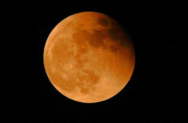 Ngắm trọn vẹn hình ảnh "mặt trăng máu" trên bầu trời Việt Nam 22