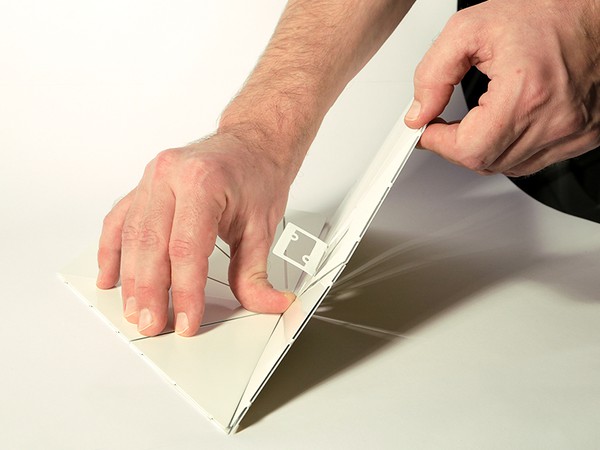 S&aacute;ng tạo "mượn" cảm hứng từ gấp giấy origami 5