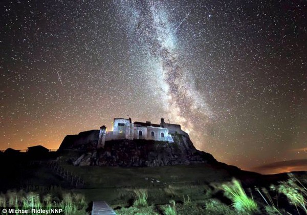 Ảnh độc: Mưa sao băng Perseid "tấn công" Trái đất 1