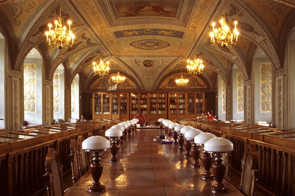 Vòng quanh thế giới xem thư viện đẹp như cảnh thần tiên 10