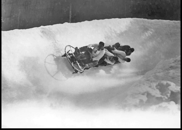 "Đào mộ" hình ảnh Olympic mùa đông đầu tiên trên thế giới 3