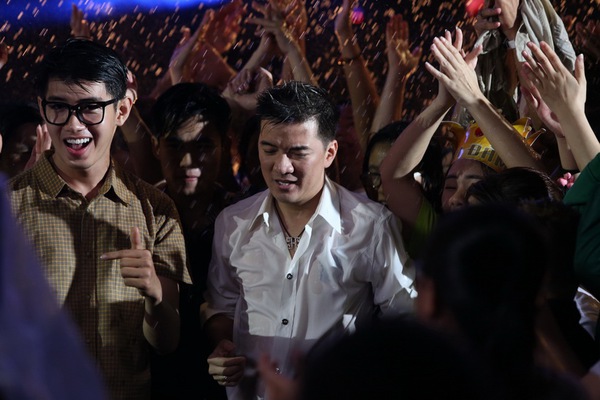 Mr. Đàm tung MV quay cùng fan từ Nam chí Bắc 5