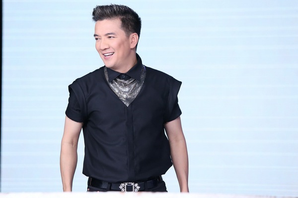 Mr. Đàm tung MV quay cùng fan từ Nam chí Bắc 9