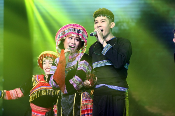 Minh Thư - Minh Trung gây bất ngờ khi rap bằng giọng miền Trung, miền Nam 2