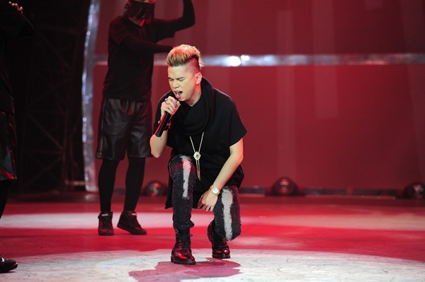 SYTYCD: John Huy Trần thẳng tay loại học tr&ograve; 14