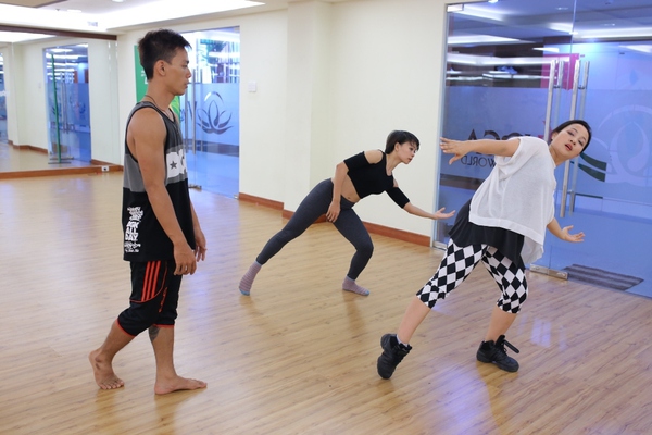 SYTYCD: Luật chơi thay đổi, "Dũng kh&ugrave;ng" ngồi ghế n&oacute;ng v&igrave; Vũ Ngọc Đ&atilde;ng 6