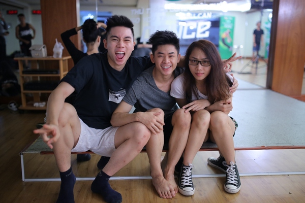 SYTYCD: Luật chơi thay đổi, "Dũng kh&ugrave;ng" ngồi ghế n&oacute;ng v&igrave; Vũ Ngọc Đ&atilde;ng 8