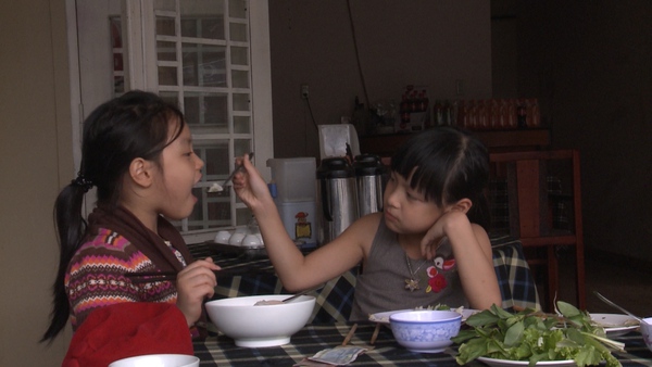 Bố ơi!: Ho&agrave;ng B&aacute;ch, Minh Khang c&atilde;i nhau nảy lửa v&igrave; đi xin tiền 19