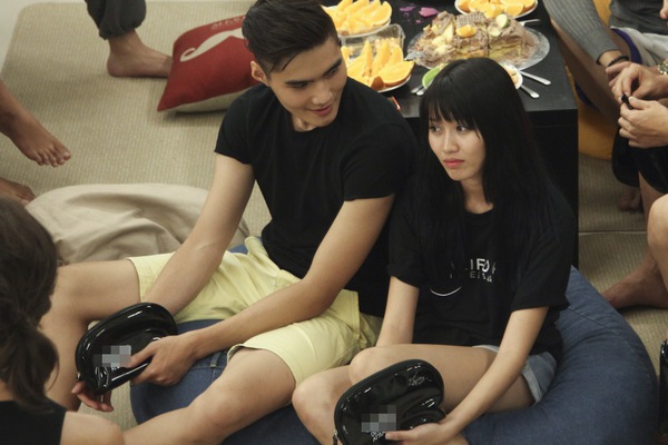 Next Top Model: Quang Hùng - Quỳnh Châu dính nghi án yêu nhau 21