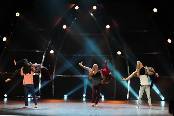 SYTYCD: Trường quay vỡ &ograve;a khi Phạm Lịch "tho&aacute;t hiểm" 4
