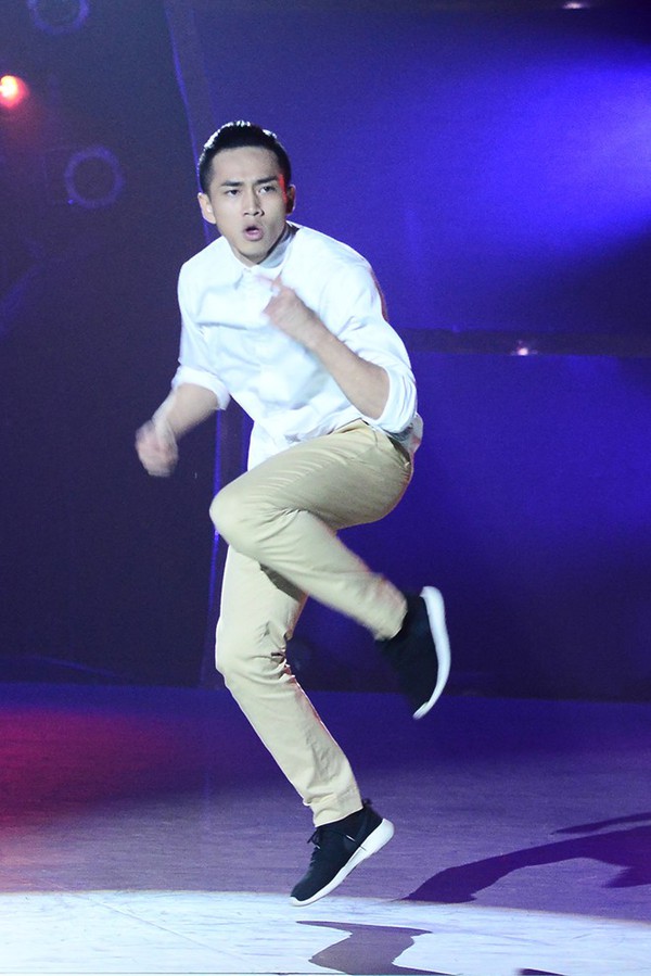 Qu&aacute;n qu&acirc;n "So You Think You Can Dance": Chỉ cần đẹp trai l&agrave; đủ? 8