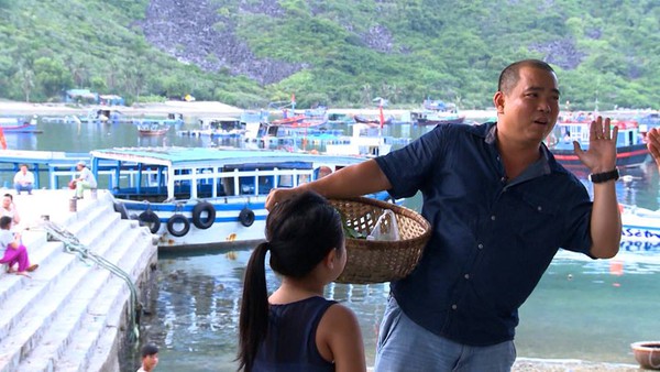 Bố ơi!: Bố con Minh Khang "mất tích" bí hiểm đầu chặng Nha Trang 25