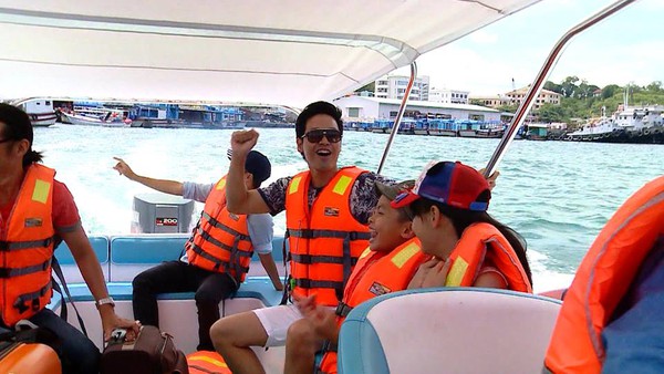 Bố ơi!: Bố con Minh Khang "mất tích" bí hiểm đầu chặng Nha Trang 3