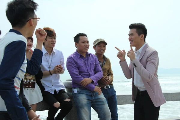 Vietnam Idol v&agrave; The Voice "rủ nhau" tuyển sinh c&ugrave;ng l&uacute;c 15
