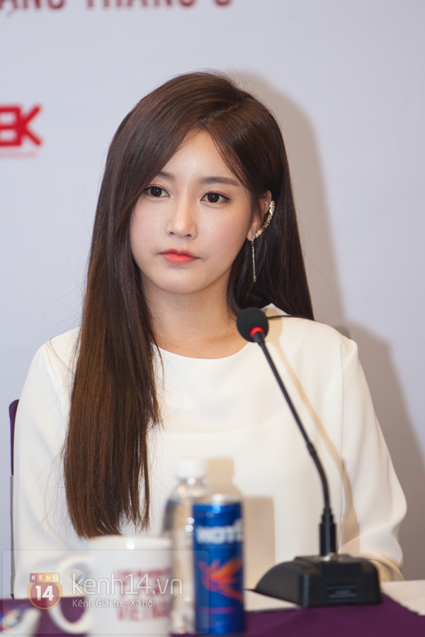 T-ara thẹn th&ugrave;ng n&oacute;i tiếng Việt sau sự cố s&acirc;n bay 25