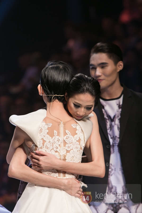 Nguyễn Oanh, Quang Hùng cùng lên ngôi Quán quân "Vietnam's Next Top Model" 16