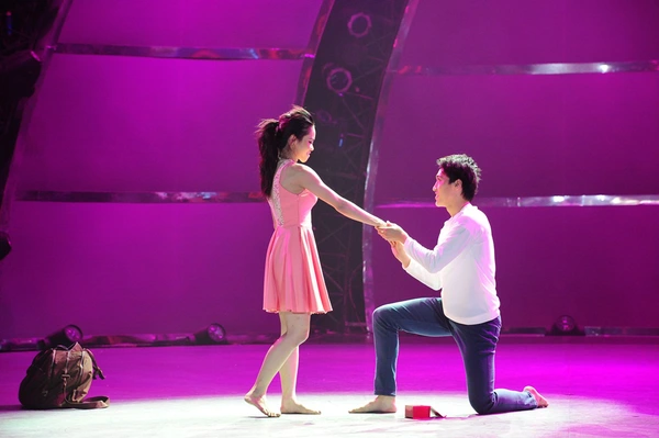 Hot boy Sơn L&acirc;m l&ecirc;n ng&ocirc;i Qu&aacute;n qu&acirc;n "So You Think You Can Dance" 26