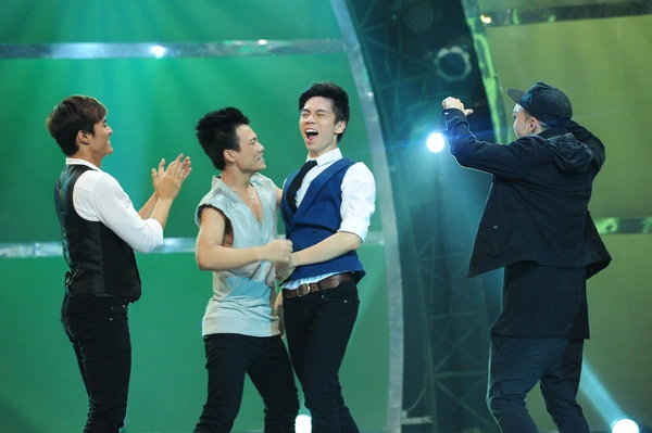 Qu&aacute;n qu&acirc;n "So You Think You Can Dance": Chỉ cần đẹp trai l&agrave; đủ? 16