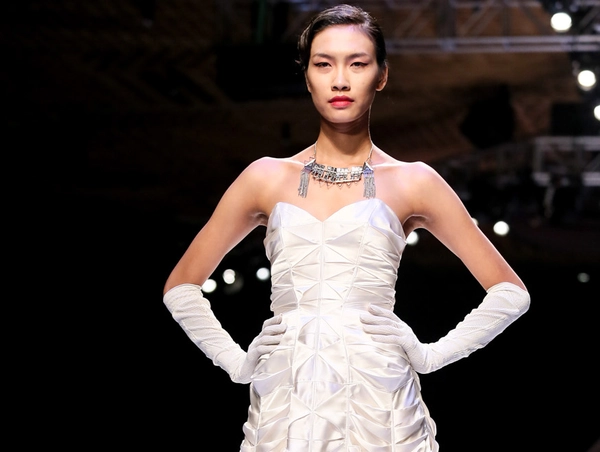 Chân dung Nguyễn Oanh - cô nàng "đanh đá" của "Next Top Model" 7