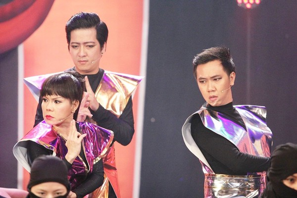 Việt Hương, Trường Giang thi nhau "quậy" hit Uyên Linh 3